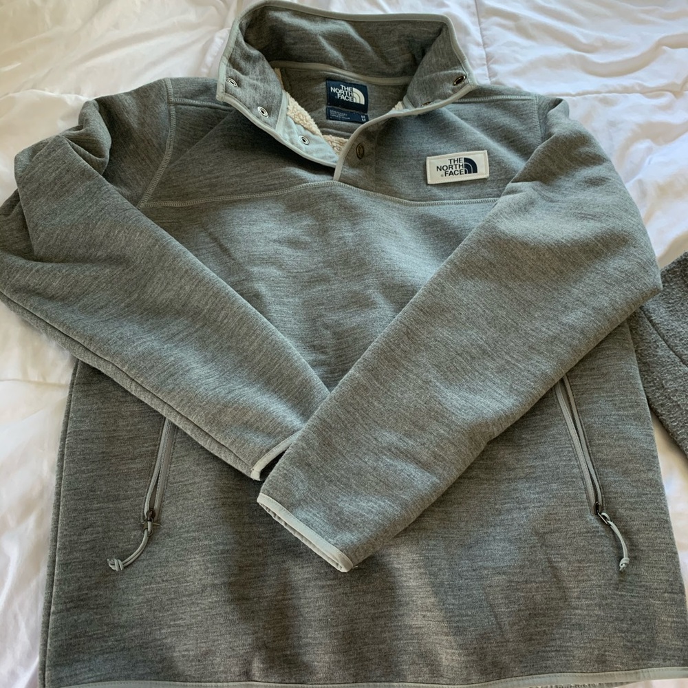NorthFace Quarter Zip